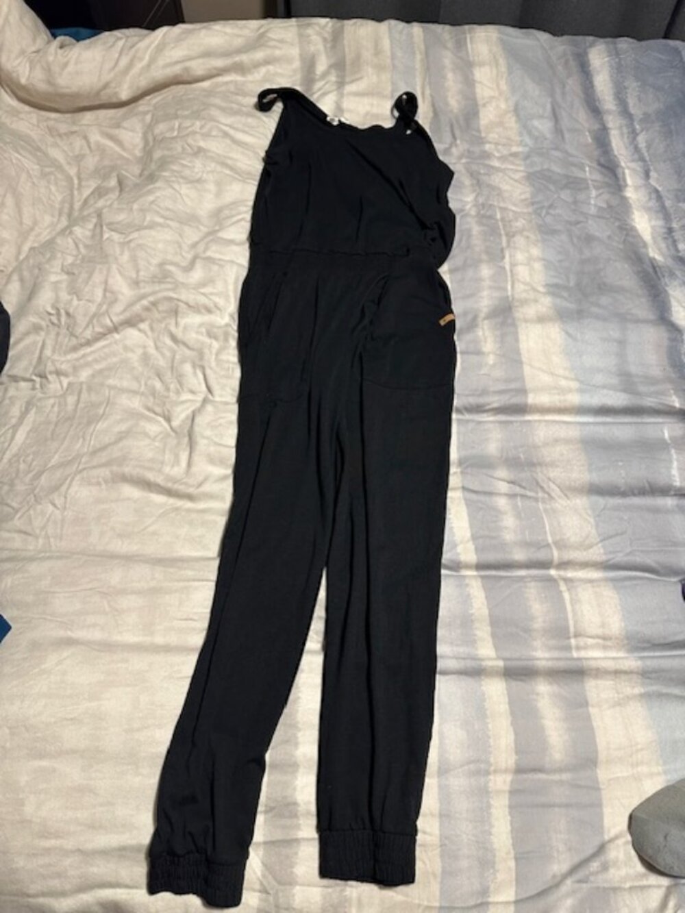 Tentree jumpsuit size small womens